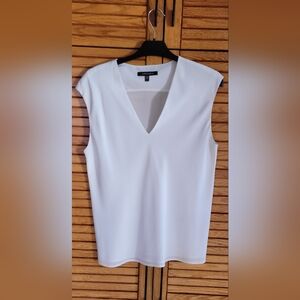 100% Silk Elegant V-Neck White Blouse